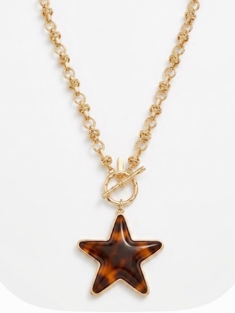 NWT ⚜️🤎⚜️ True To Form Golden Tone Necklace with Amber Star Pendant